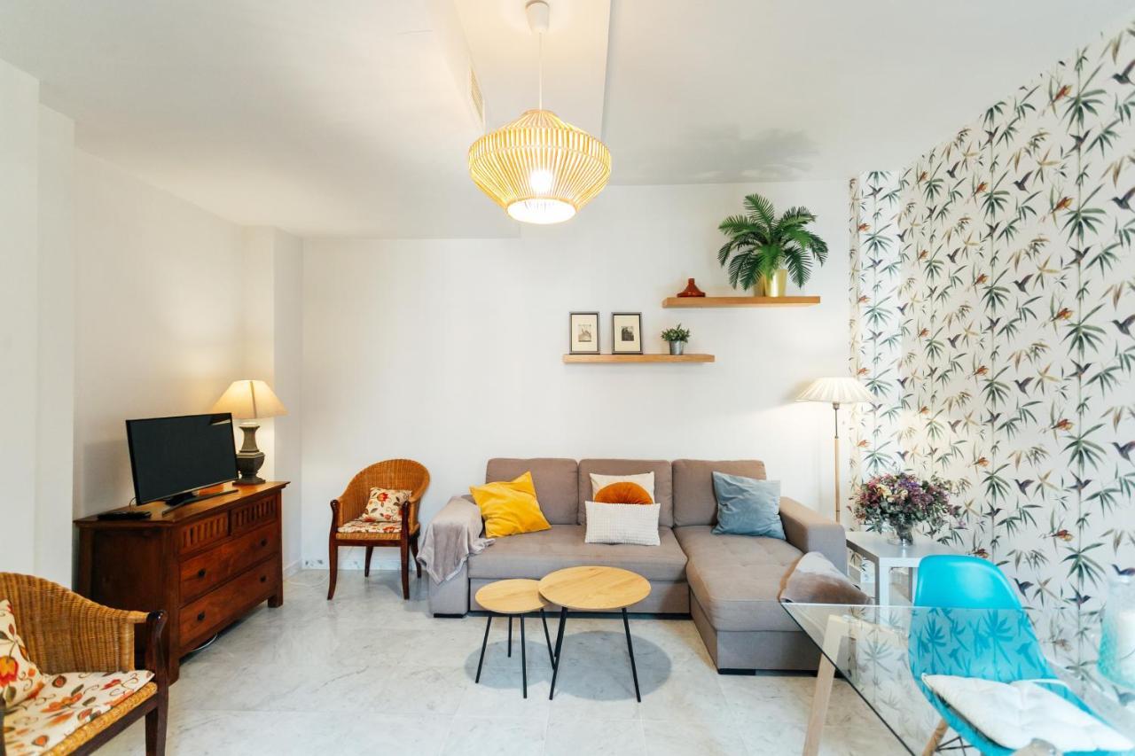 Apartment Chic By The Cathedral Sevilla