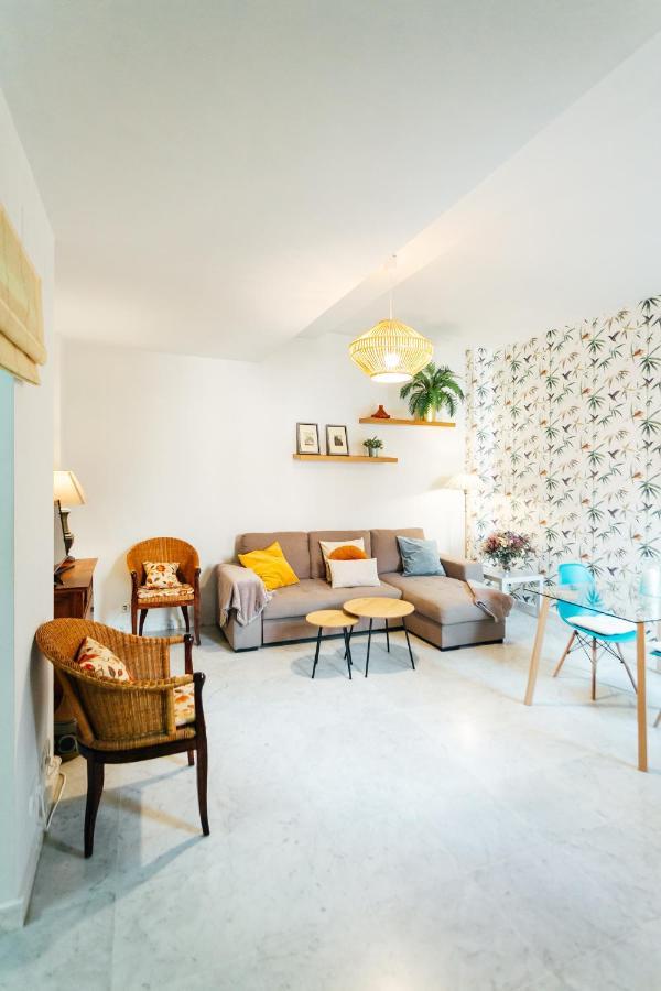 Chic By The Cathedral Apartment Sevilla